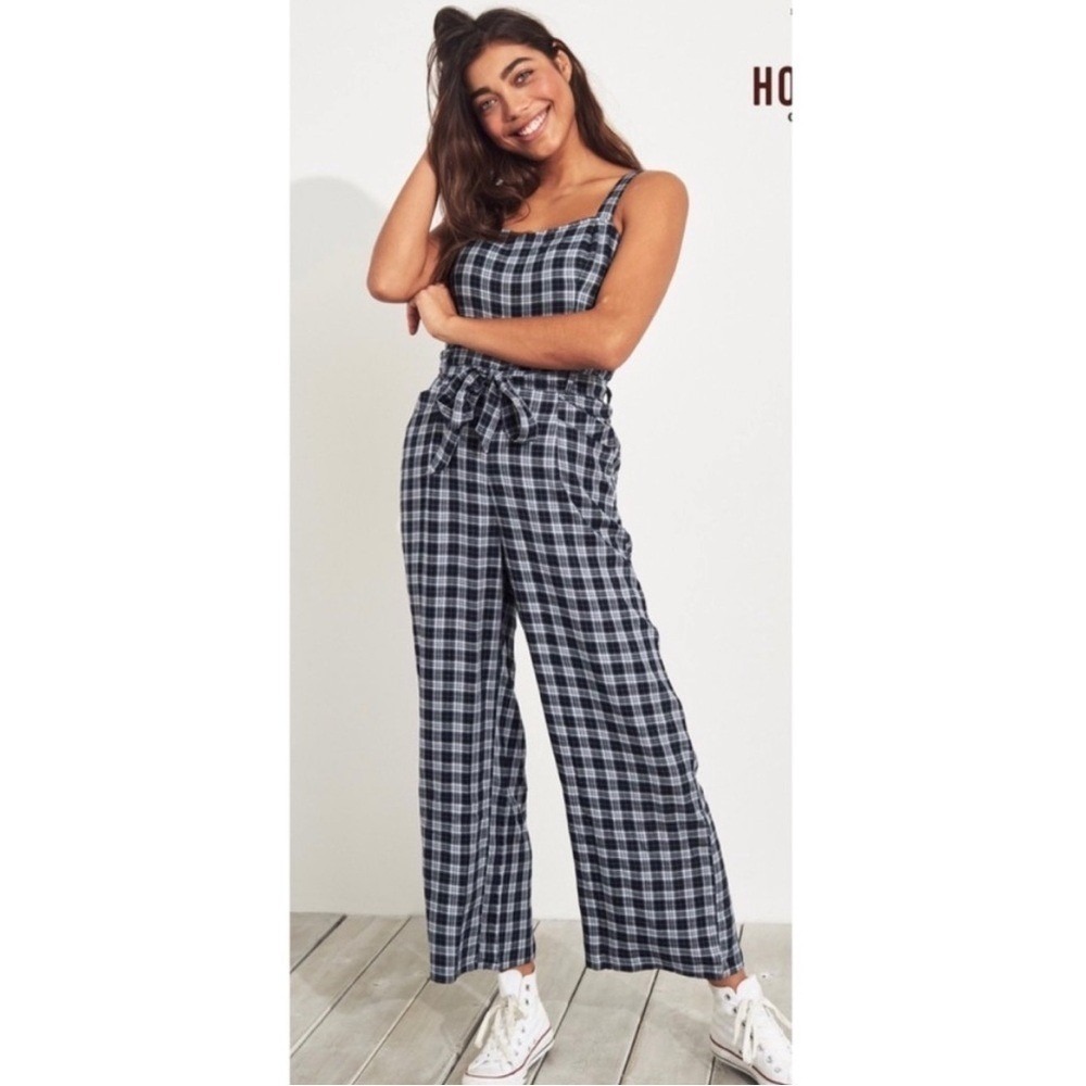 Hollister Plaid Soft Jumpsuit Medium One Piece Sleeveless Belted Cozy Smocked